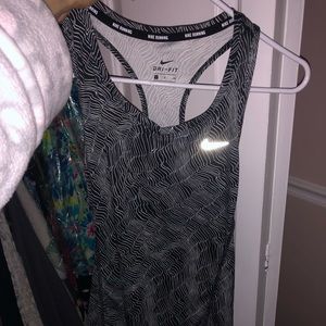 Nike tank